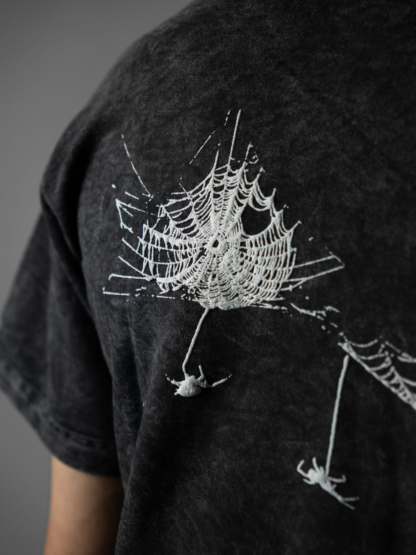 WEBBED REALITY T-SHIRT